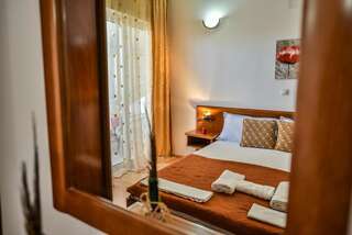 Отели типа «постель и завтрак» Bonita Улцинь Двухместный номер с 1 кроватью и балконом-2