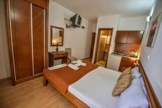 Отели типа «постель и завтрак» Bonita Улцинь Двухместный номер с 1 кроватью и балконом-3