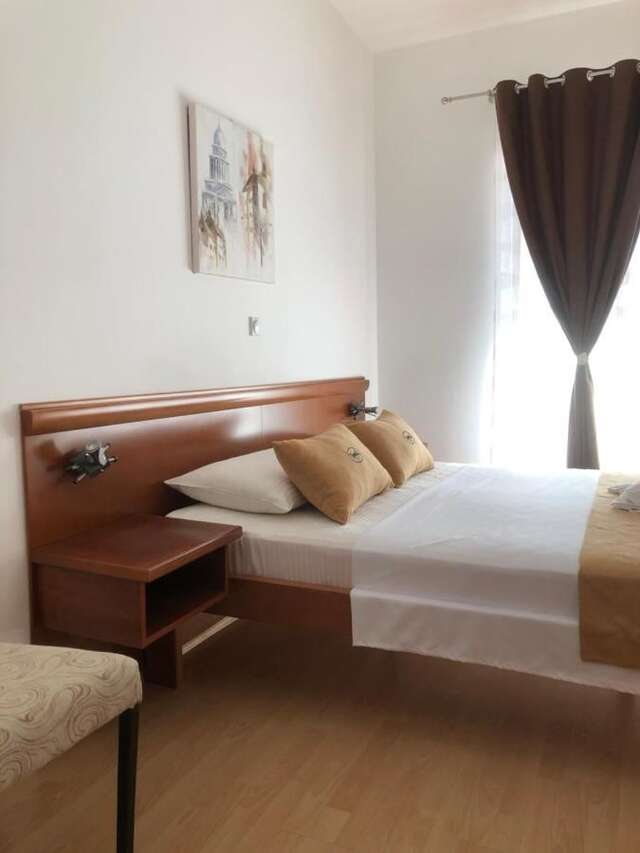 Отели типа «постель и завтрак» Bonita Улцинь-6